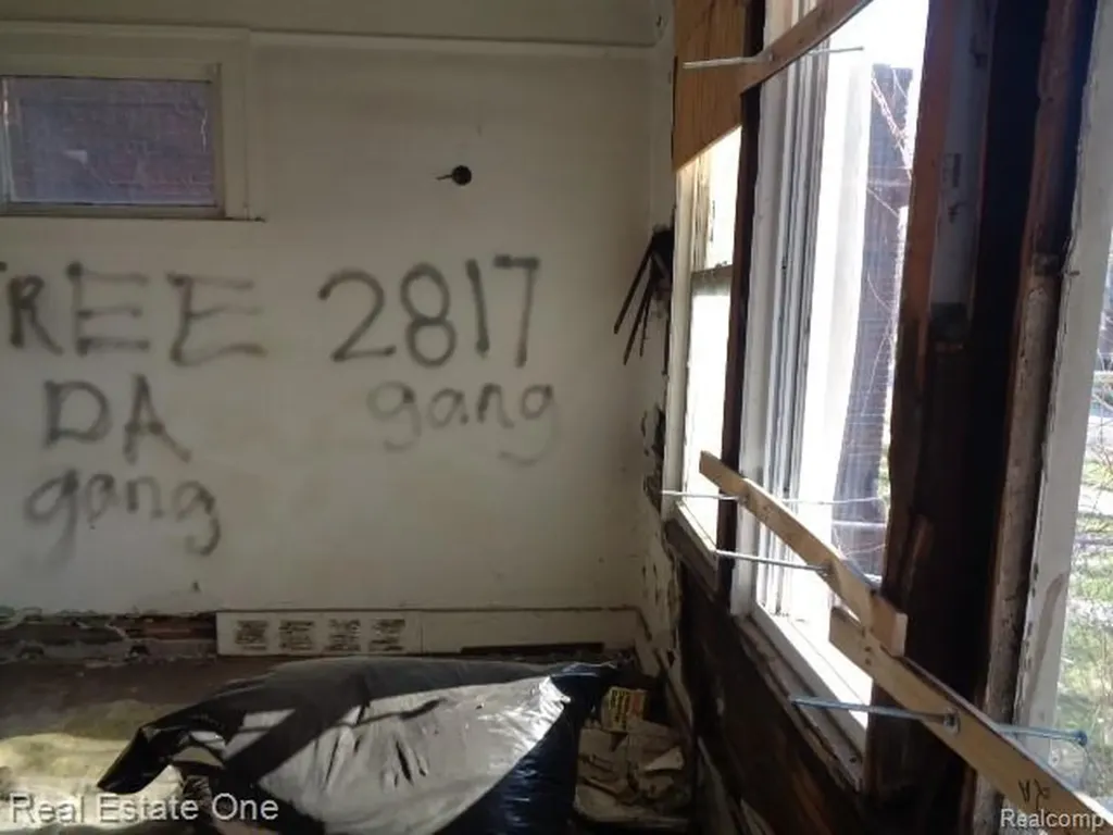 9928 Belleterre Street Detroit City MI 48204