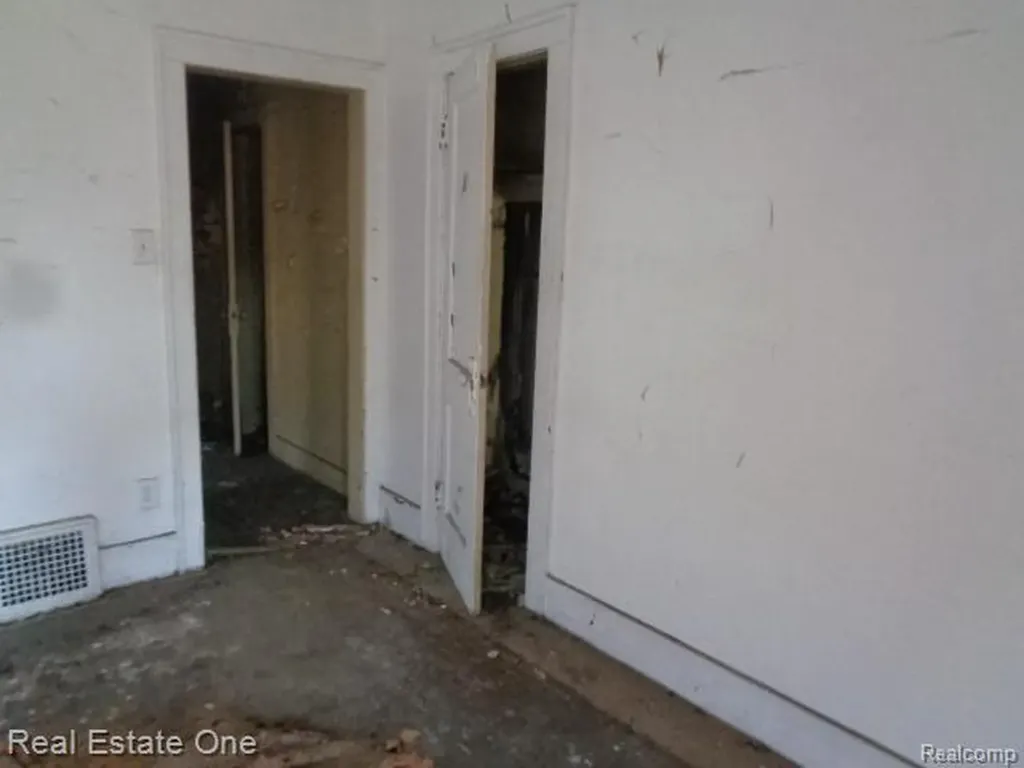 9928 Belleterre Street Detroit City MI 48204