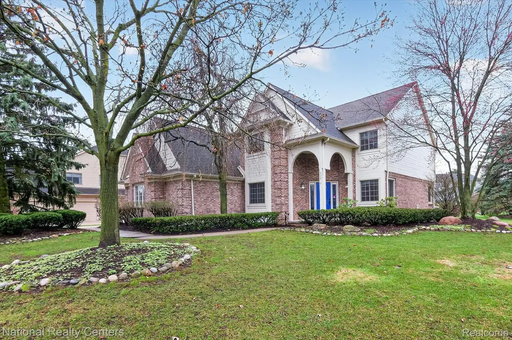 22270 Boulder Drive Farmington Hills City MI 48335