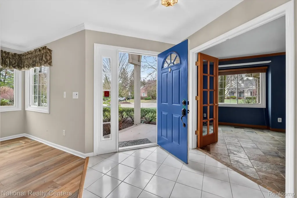 22270 Boulder Drive Farmington Hills City MI 48335
