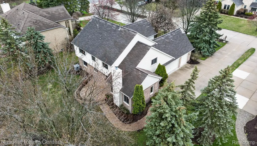 22270 Boulder Drive Farmington Hills City MI 48335