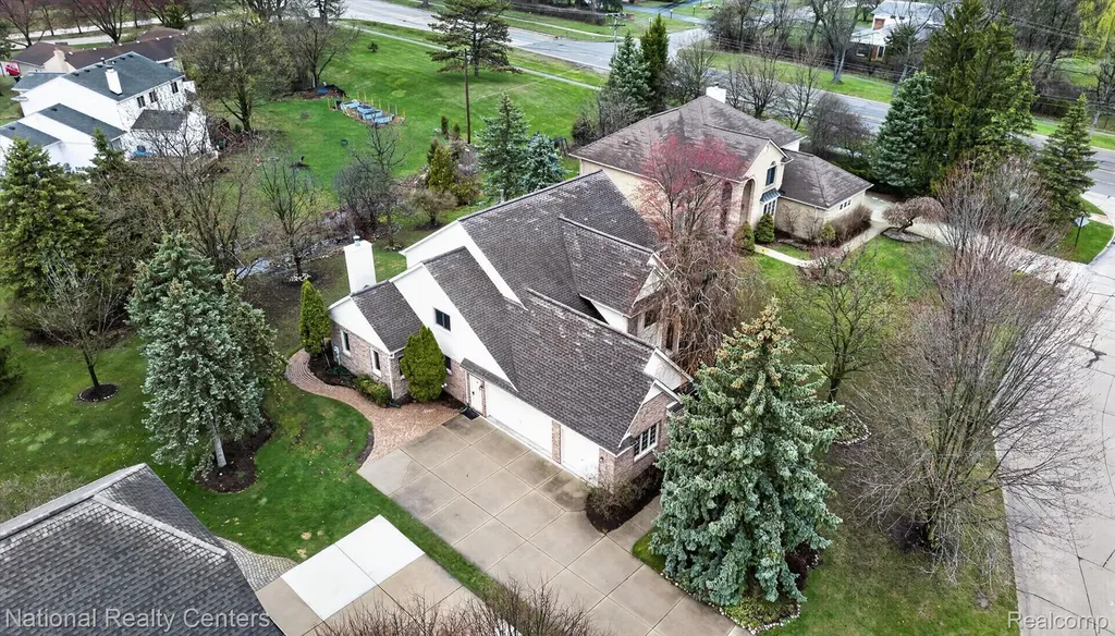 22270 Boulder Drive Farmington Hills City MI 48335