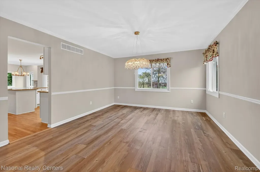 22270 Boulder Drive Farmington Hills City MI 48335