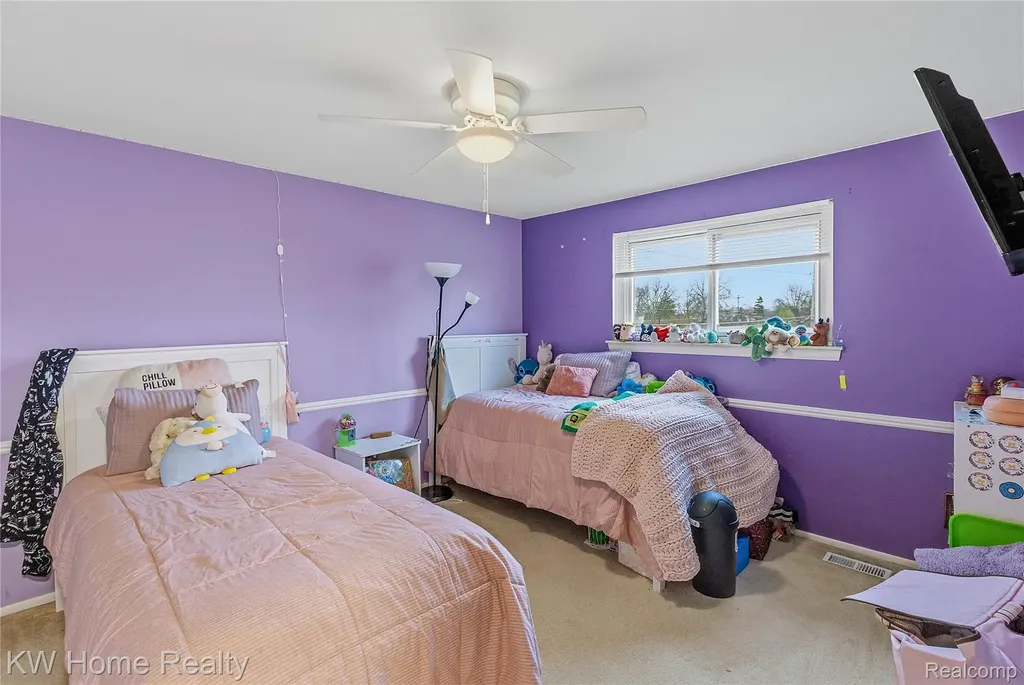 25982 Kilreigh Drive Farmington Hills City MI 48336