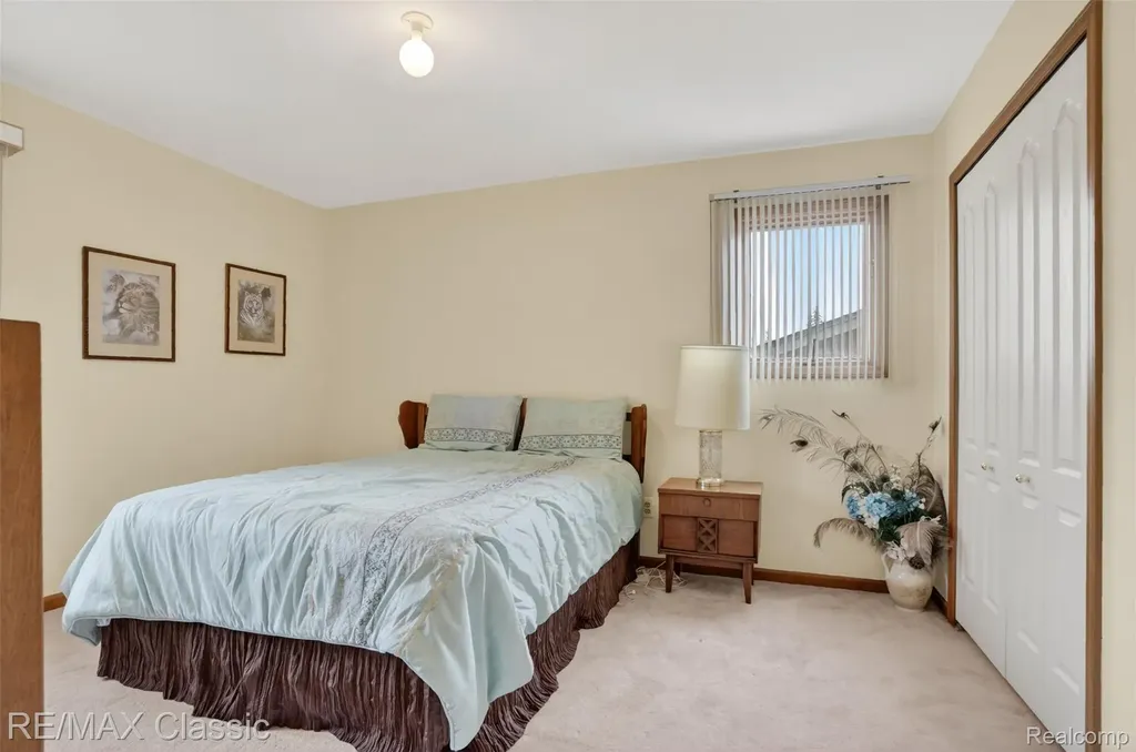 29441 Sylvan Lane Farmington Hills City MI 48334