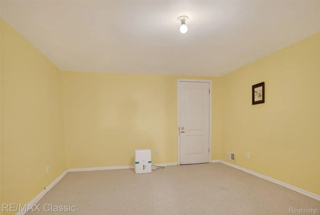 29441 Sylvan Lane Farmington Hills City MI 48334