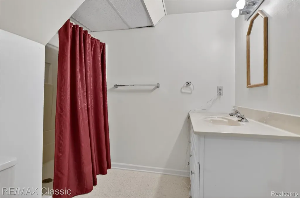 29441 Sylvan Lane Farmington Hills City MI 48334