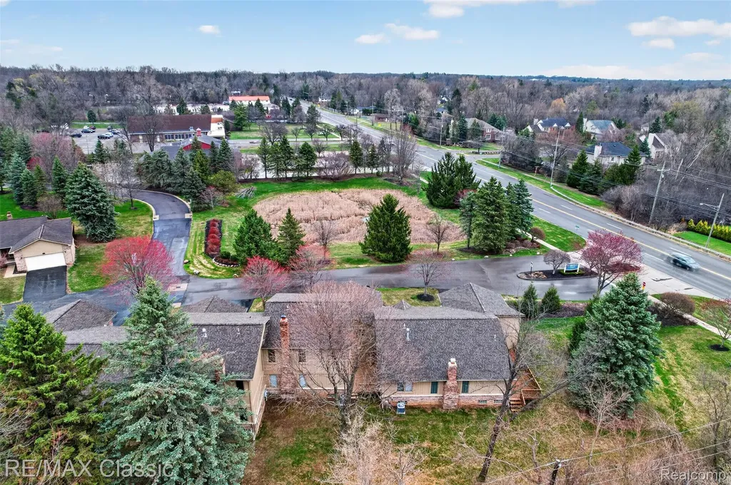 29441 Sylvan Lane Farmington Hills City MI 48334