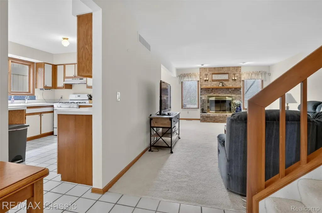 29441 Sylvan Lane Farmington Hills City MI 48334