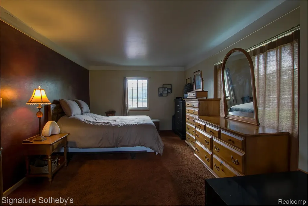 9393 Boncrest Street Commerce Charter Township MI 48382
