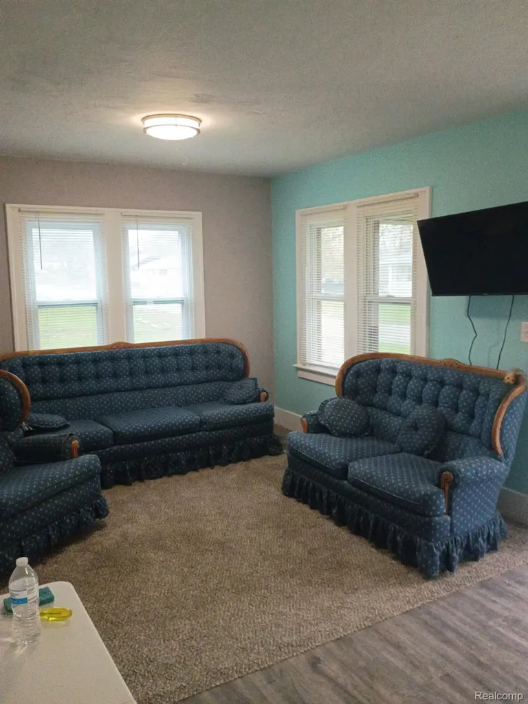 1717 Wolcott Street Flint City MI 48504