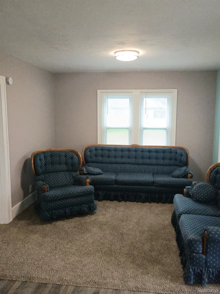 1717 Wolcott Street Flint City MI 48504