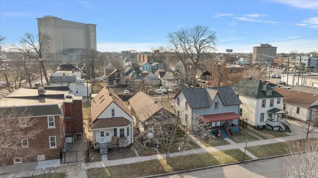 2219 Vermont Street Detroit City MI 48216