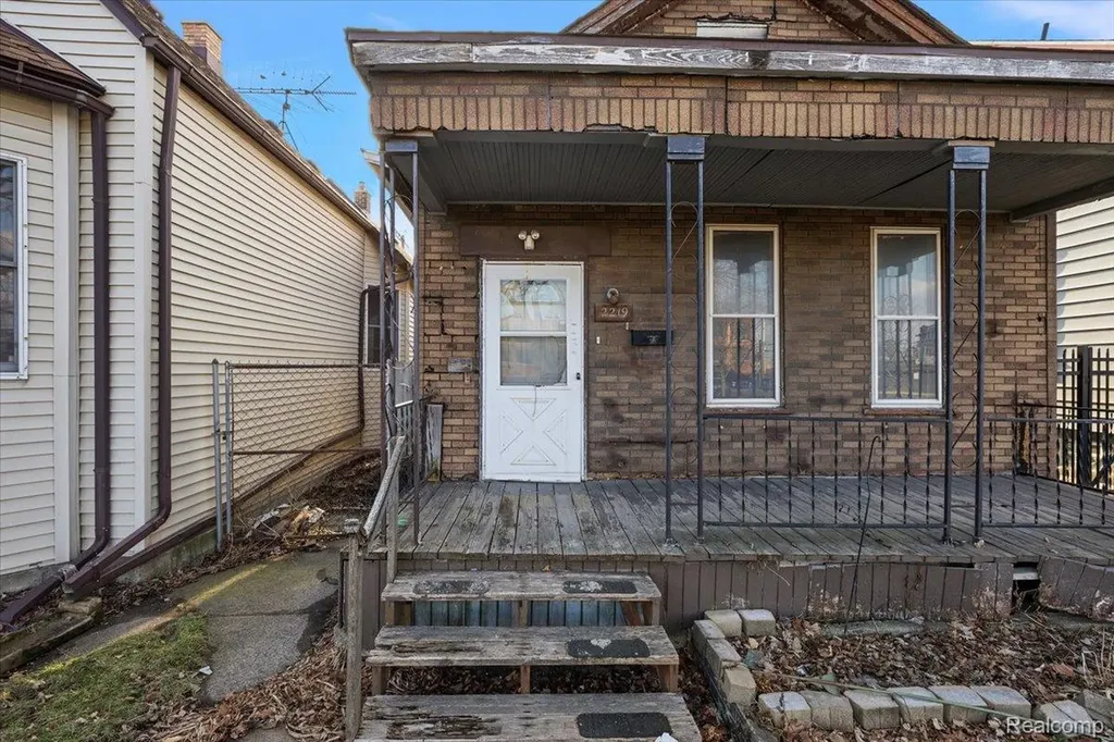 2219 Vermont Street Detroit City MI 48216