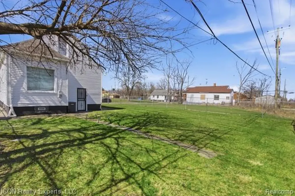 13540 Moran Street Hamtramck City MI 48212