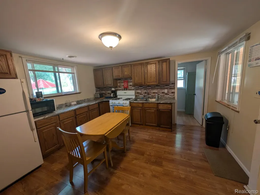 3821 S Townline Road Denton Township MI 48651