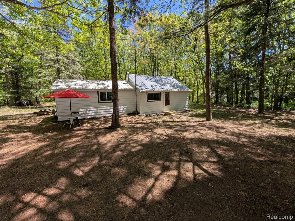 3821 S Townline Road Denton Township MI 48651