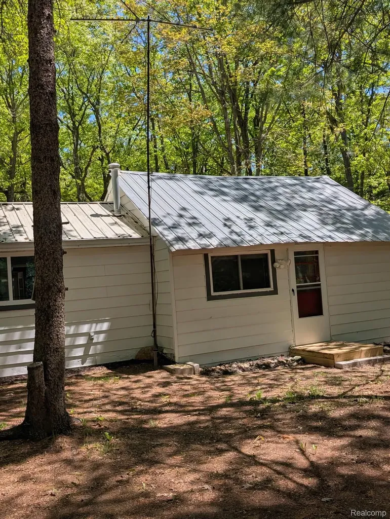 3821 S Townline Road Denton Township MI 48651