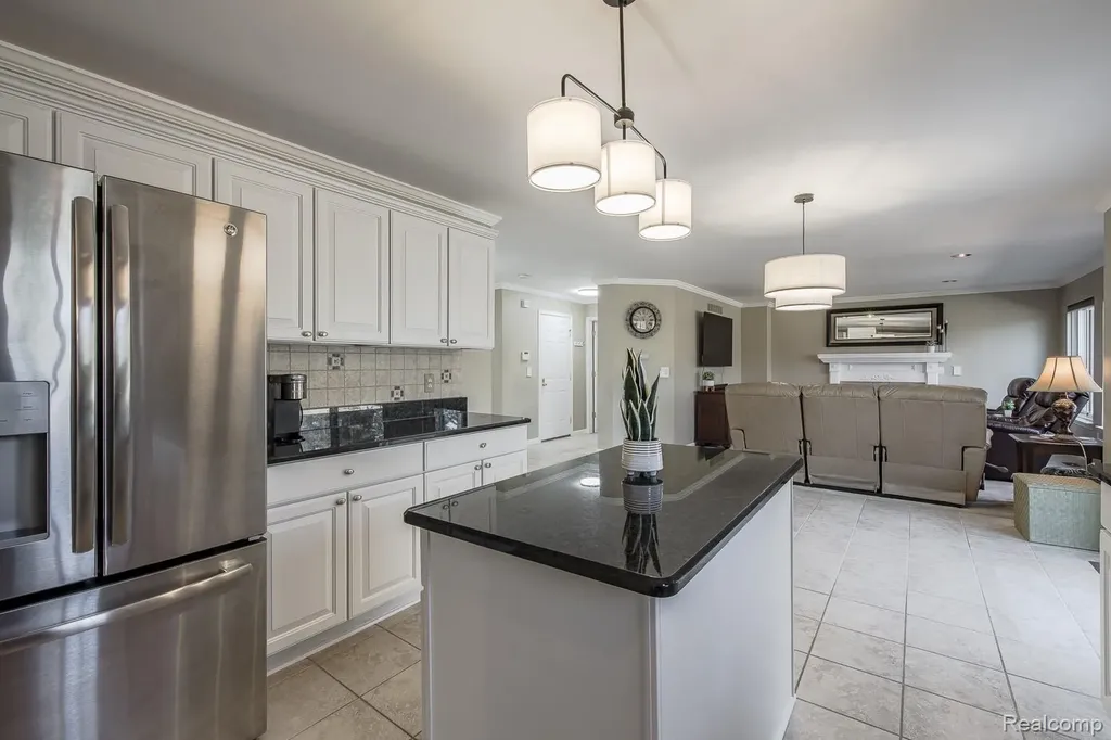 3472 Paramount Lane Auburn Hills City MI 48326