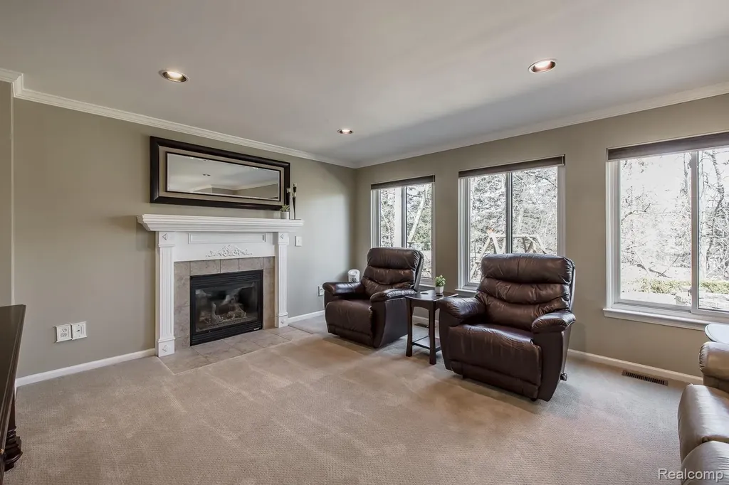 3472 Paramount Lane Auburn Hills City MI 48326