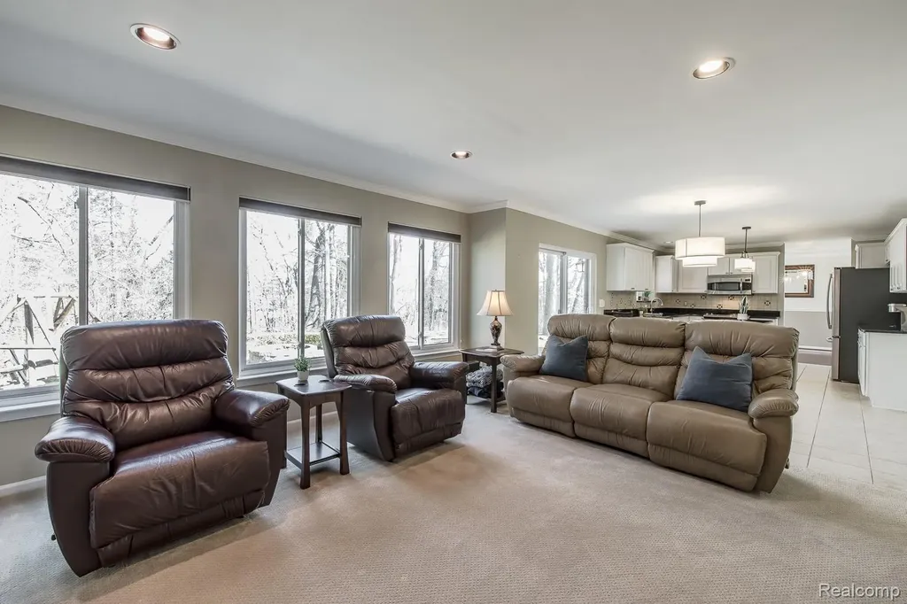 3472 Paramount Lane Auburn Hills City MI 48326
