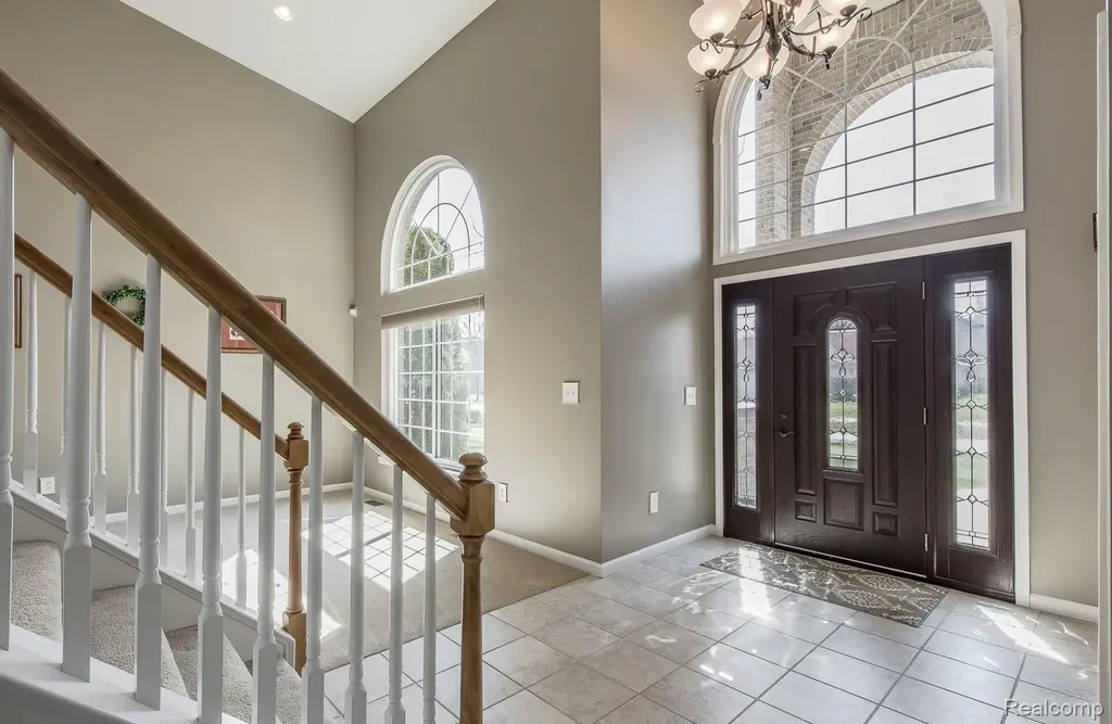 3472 Paramount Lane Auburn Hills City MI 48326