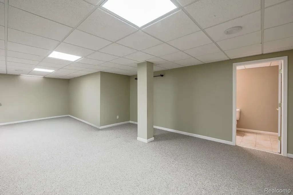 3472 Paramount Lane Auburn Hills City MI 48326