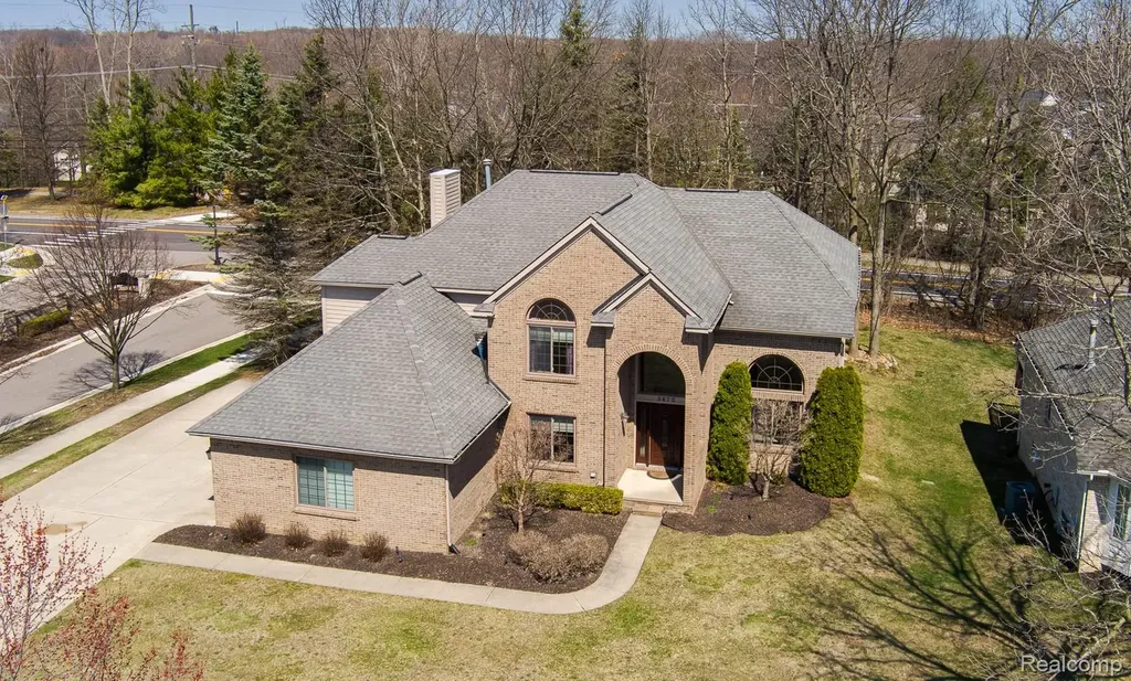 3472 Paramount Lane Auburn Hills City MI 48326