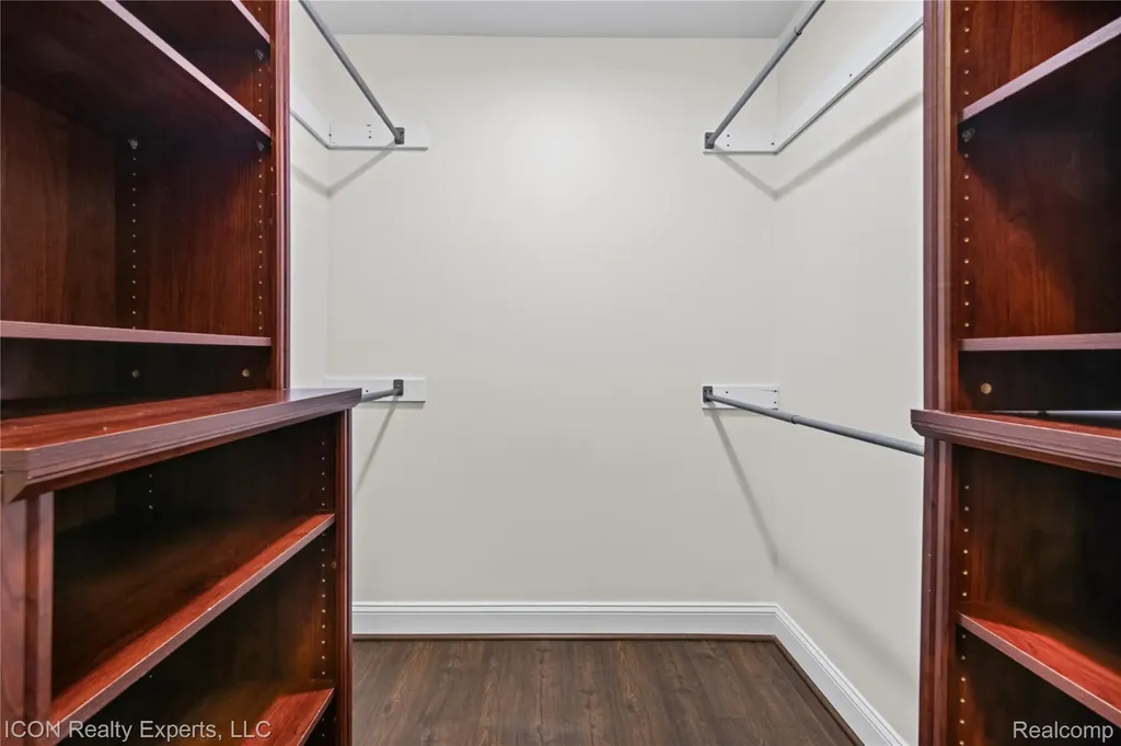 3754 Knightbridge Circle Sterling Heights City MI 48314