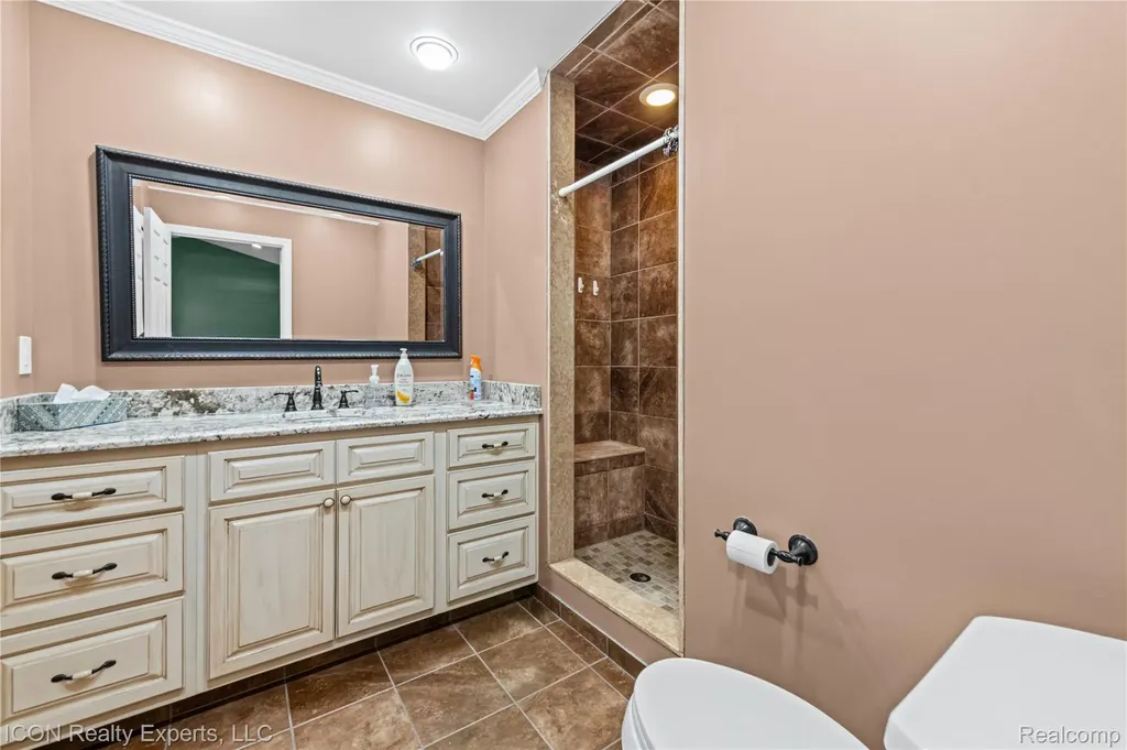 3754 Knightbridge Circle Sterling Heights City MI 48314