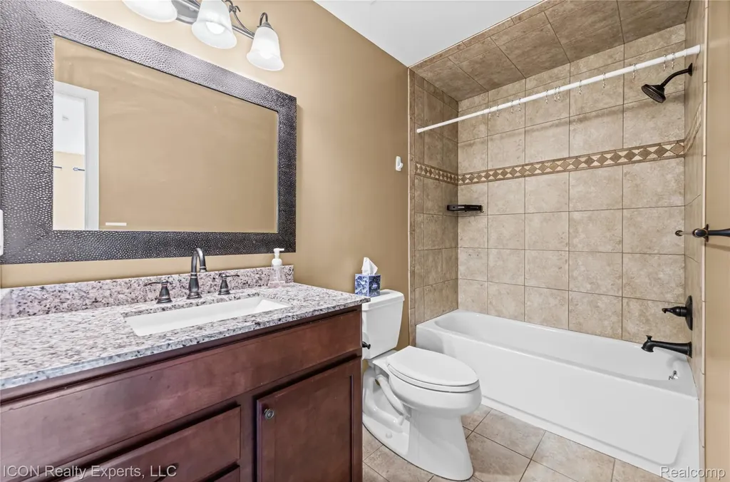 3754 Knightbridge Circle Sterling Heights City MI 48314