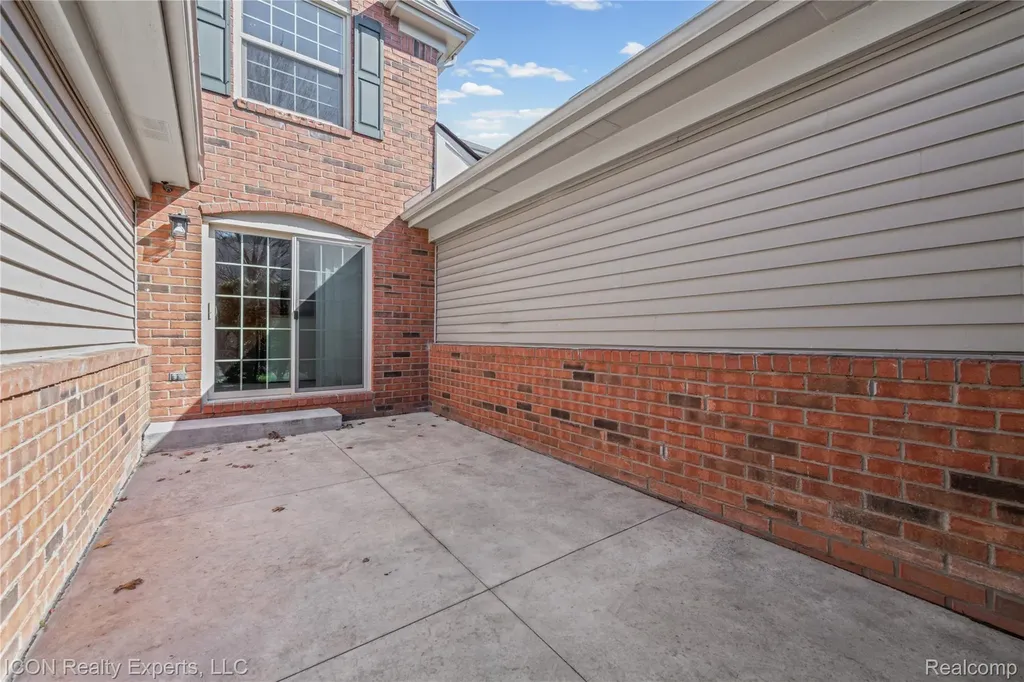 3754 Knightbridge Circle Sterling Heights City MI 48314