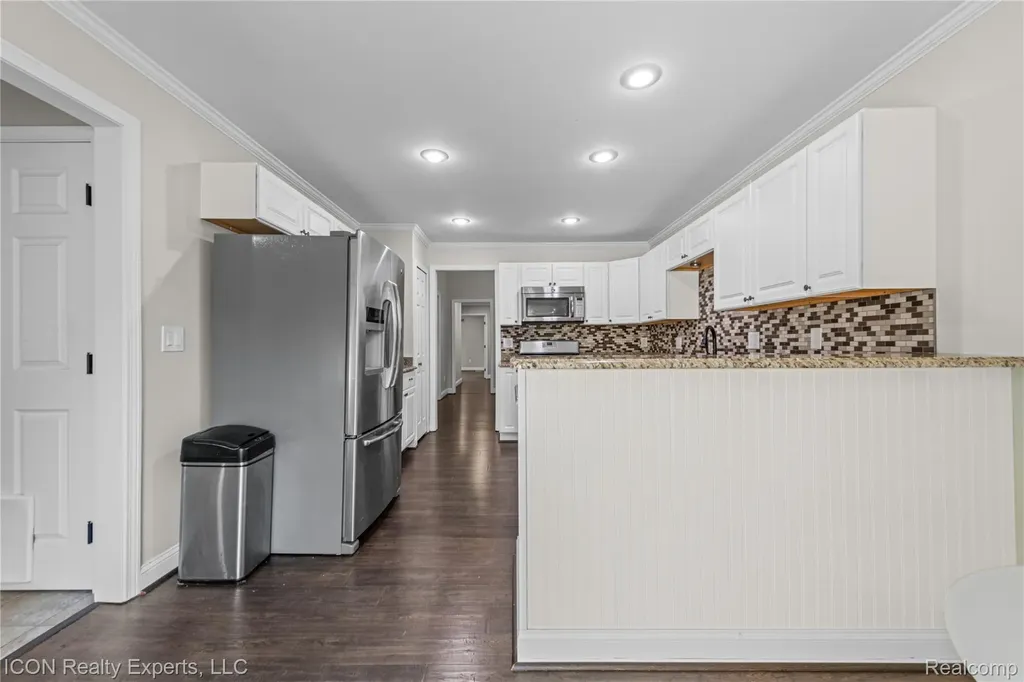3754 Knightbridge Circle Sterling Heights City MI 48314