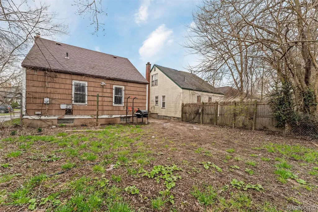 18565 Vaughan Street Detroit City MI 48219