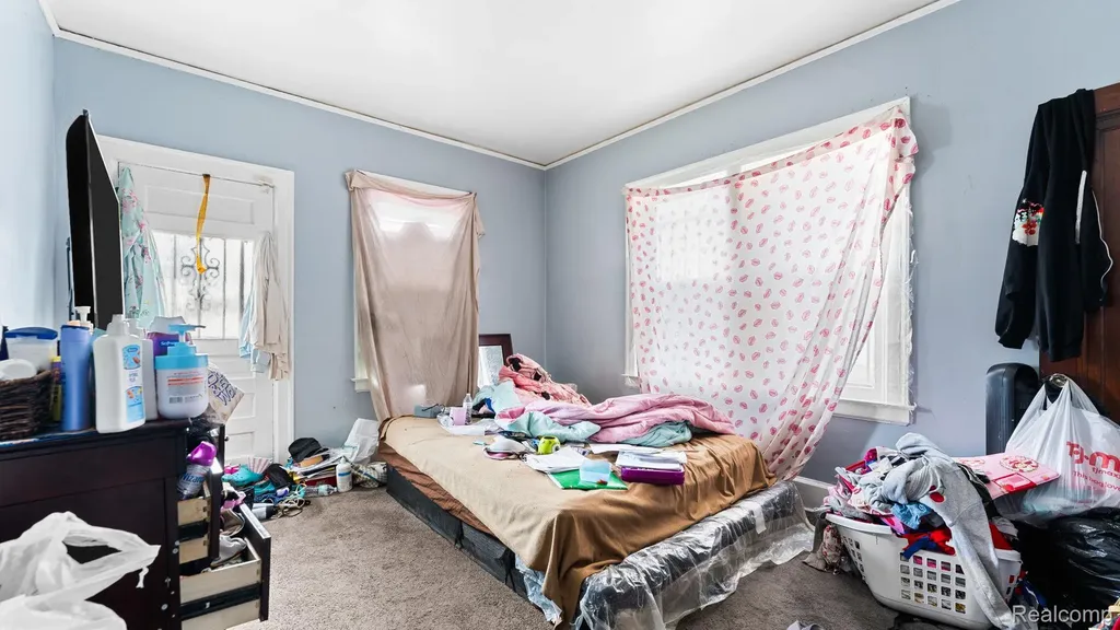 2951 Leslie Street Detroit City MI 48238