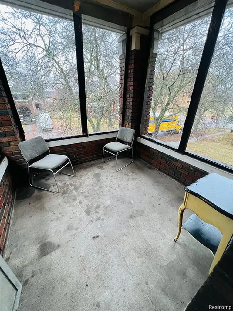 2919 Fullerton Street Detroit City MI 48238