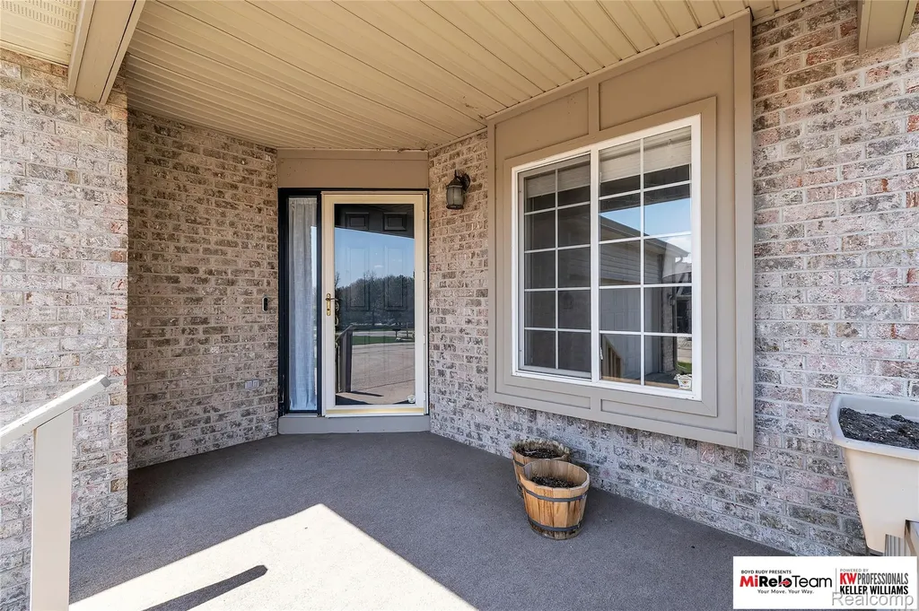 1837 Willow Creek Drive Delta Charter Township MI 48917