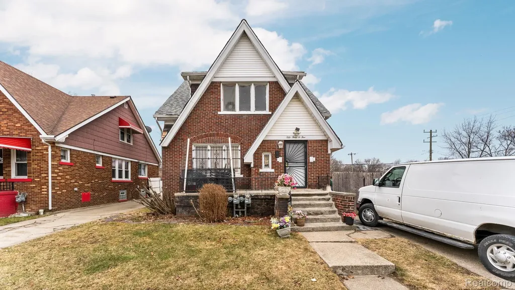 5305 Newport Street Detroit City MI 48213