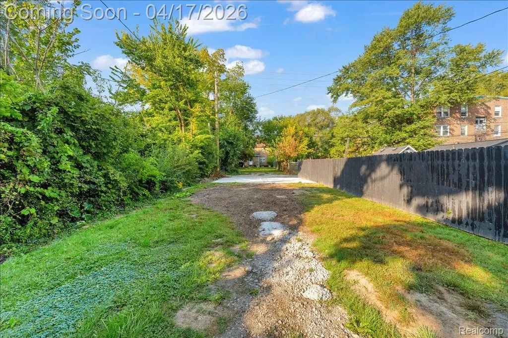 1759 Parker Street Detroit City MI 48214