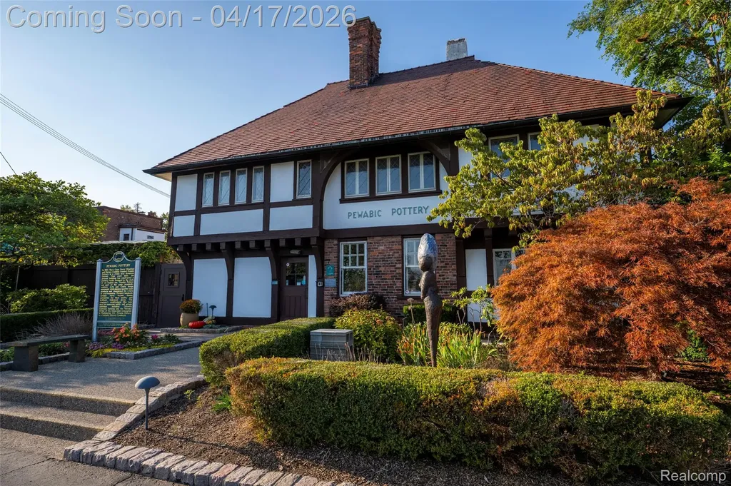 1759 Parker Street Detroit City MI 48214