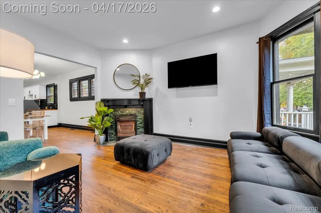 1759 Parker Street Detroit City MI 48214