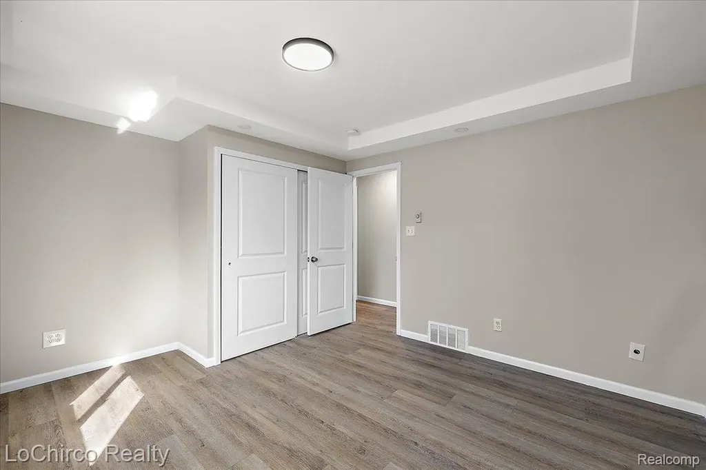 8603 N Owosso Road Fowlerville Village MI 48836