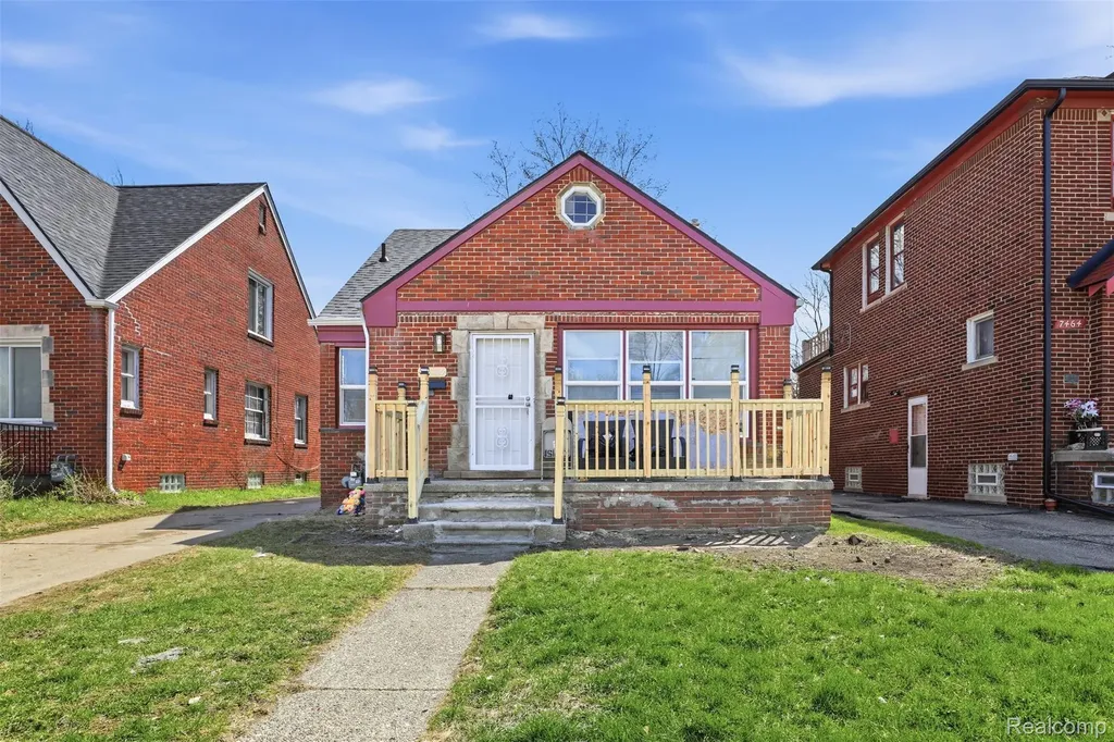 7474 E Robinwood Street Detroit City MI 48234