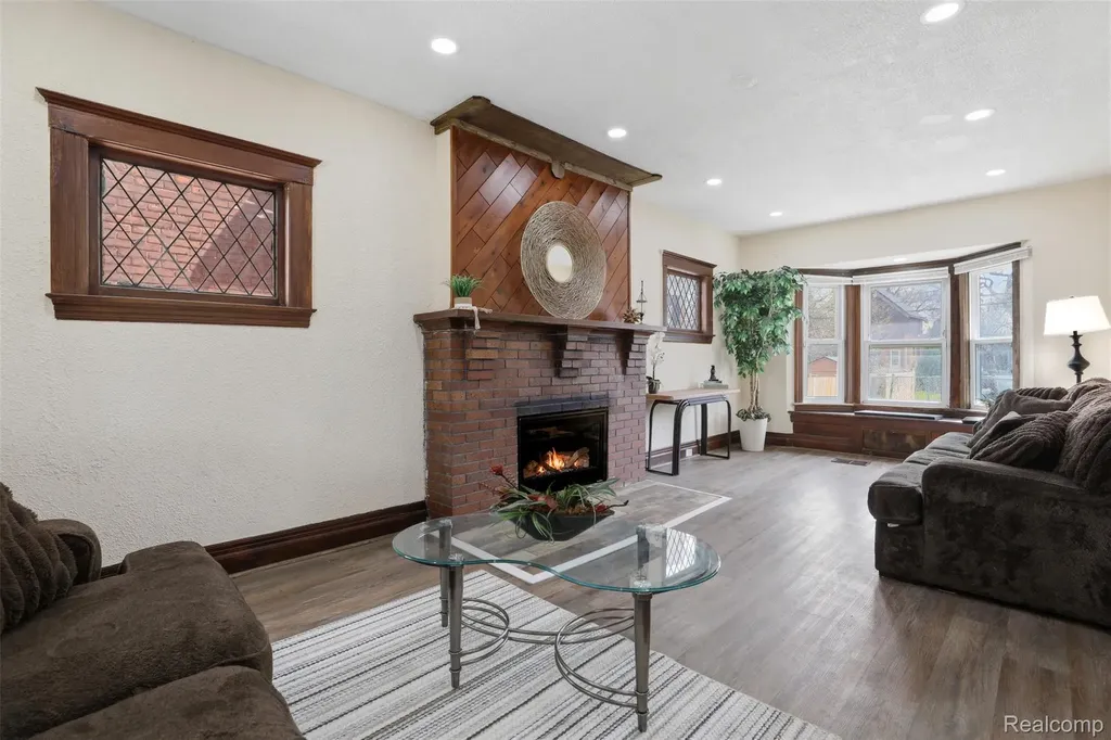 839 Webb Street Detroit City MI 48202