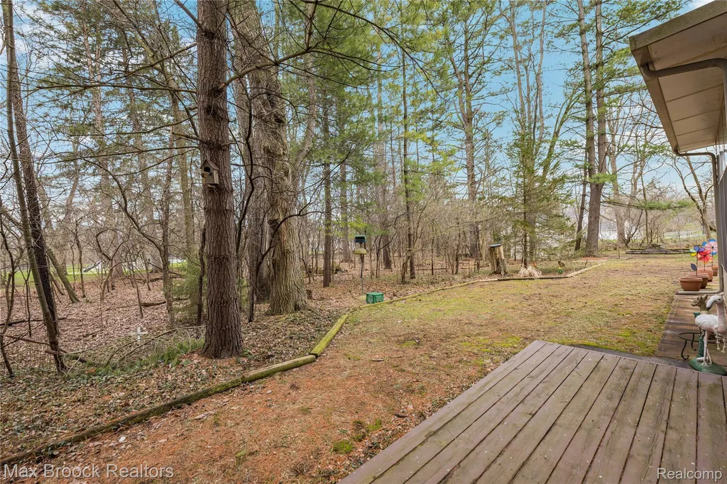 32674 Bingham Lane Bingham Farms Village MI 48025