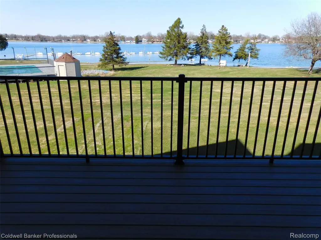 3436 Adams Shore Drive Waterford Charter Township MI 48329