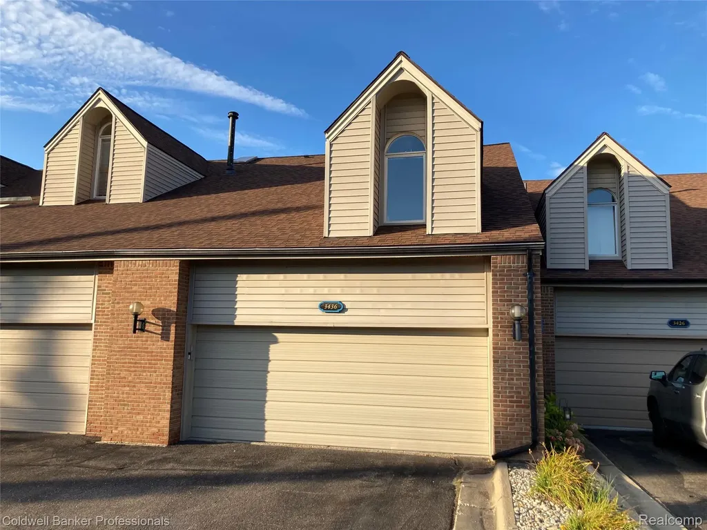 3436 Adams Shore Drive Waterford Charter Township MI 48329