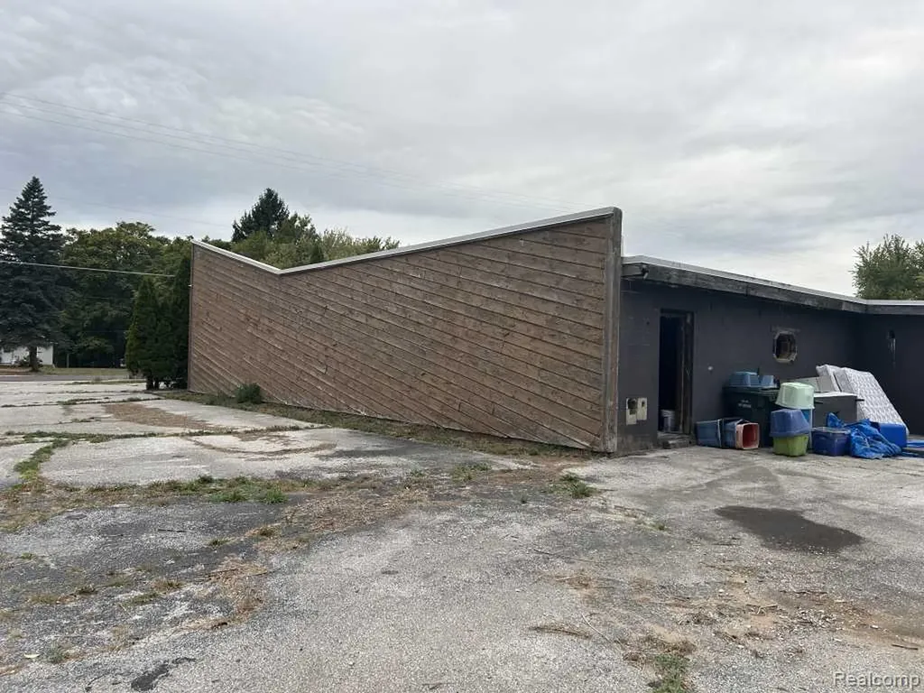 2598 S Oceana Drive Shelby Township MI 49455