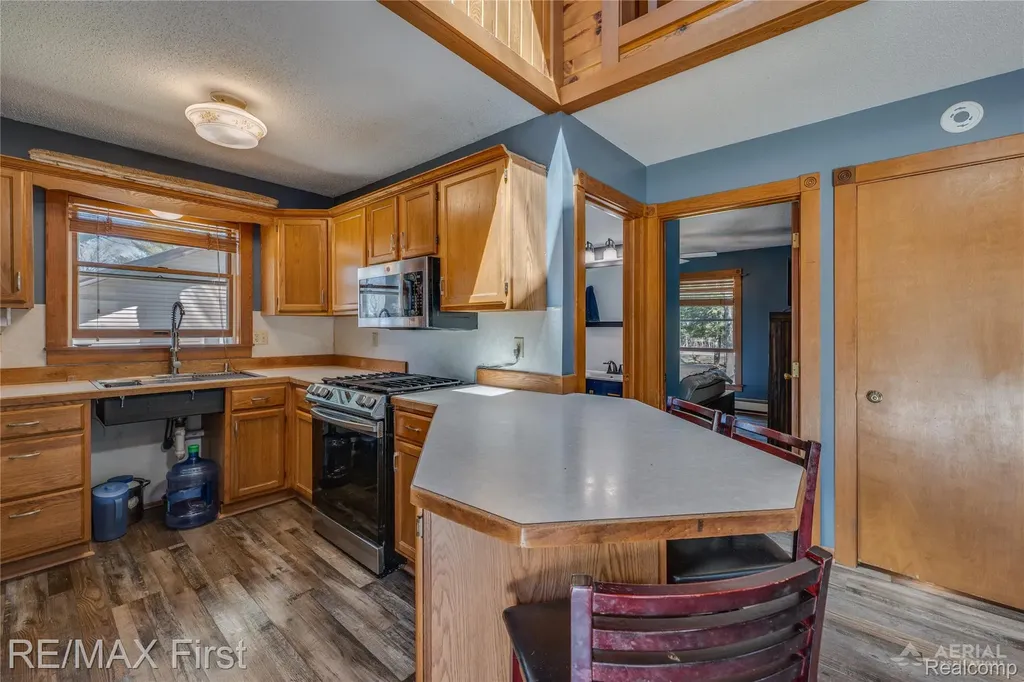 2063 Victoria Court Hill Township MI 48635