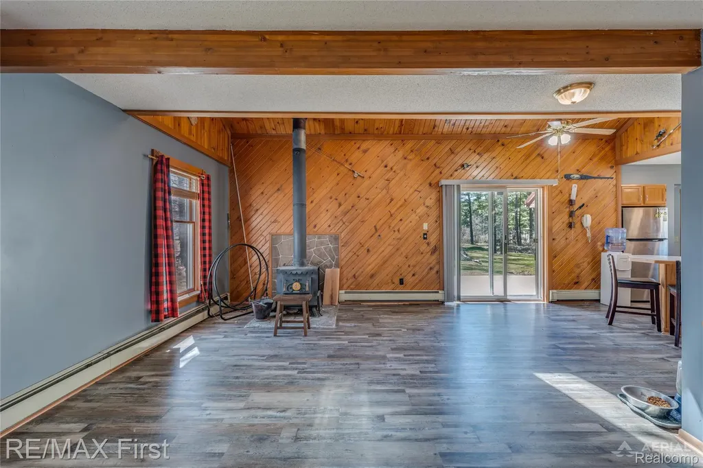 2063 Victoria Court Hill Township MI 48635